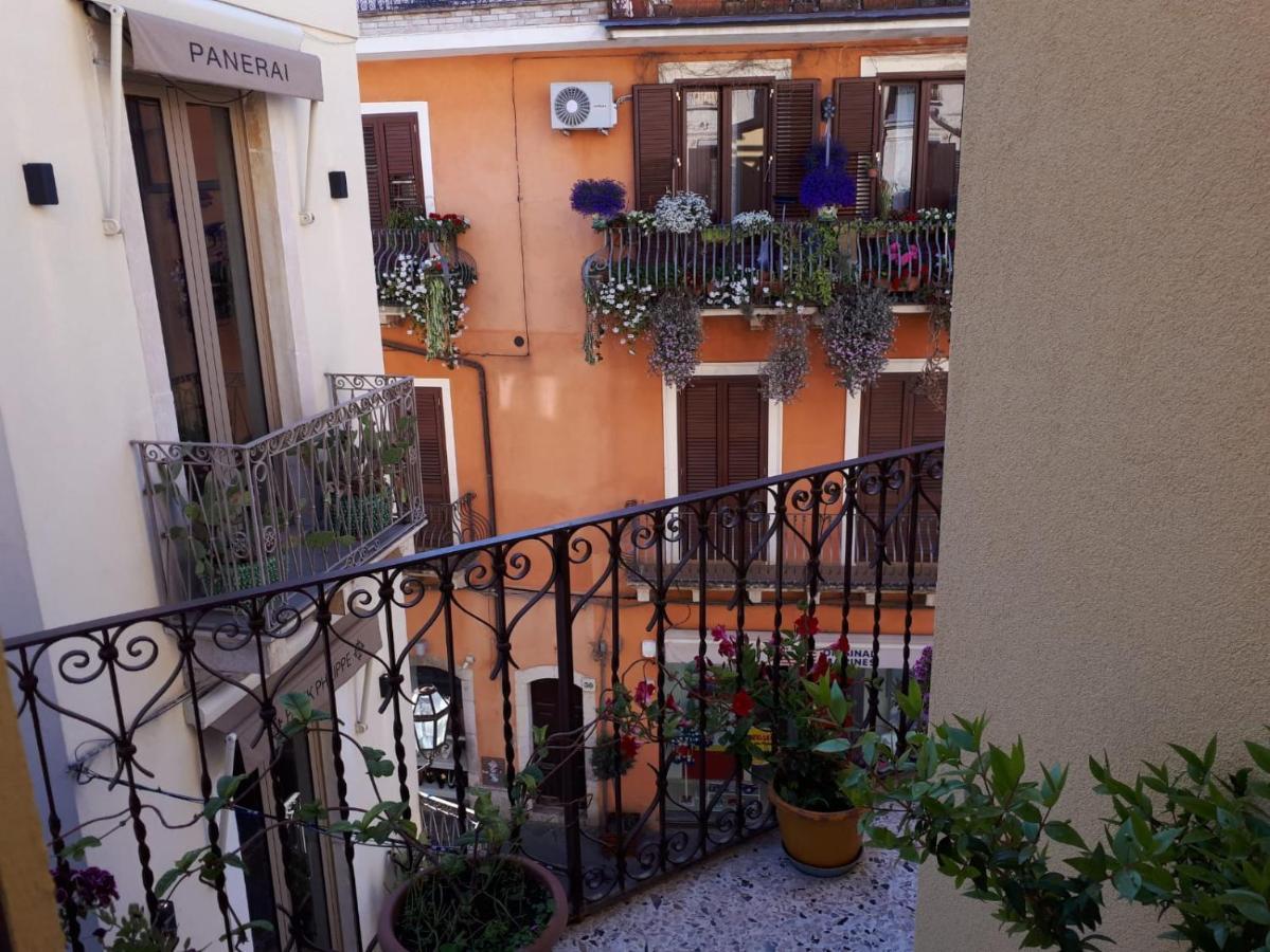 B&B Villa Maria Ausilia Taormina Esterno foto