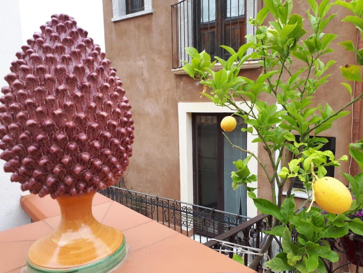 B&B Villa Maria Ausilia Taormina Esterno foto